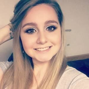 Meet your Posher, Elisabeth